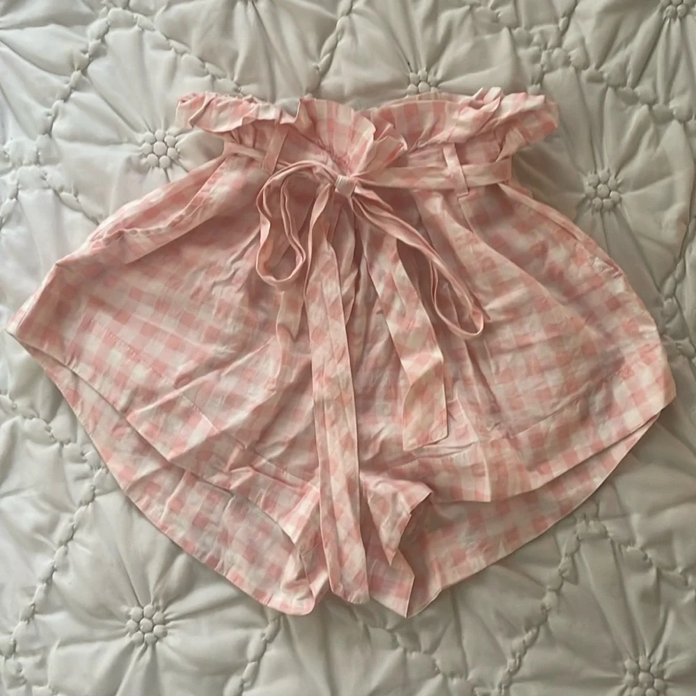 For Love & Lemons Pink Gingham Paperbag Waist Shorts - Picture 1 of 2